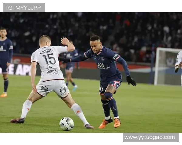 巴黎圣日耳曼主场击败里昂,卫冕法甲冠军加速赛季冲刺步伐 巴黎圣日耳曼主场击败里昂,卫冕法甲冠军加速赛季冲刺步伐