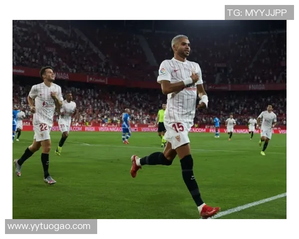 塞维利亚新帅上任首秀告捷，球队再度登顶西甲