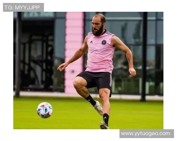 伊瓜因获得球迷支持，誓言为球队赢得更多荣耀