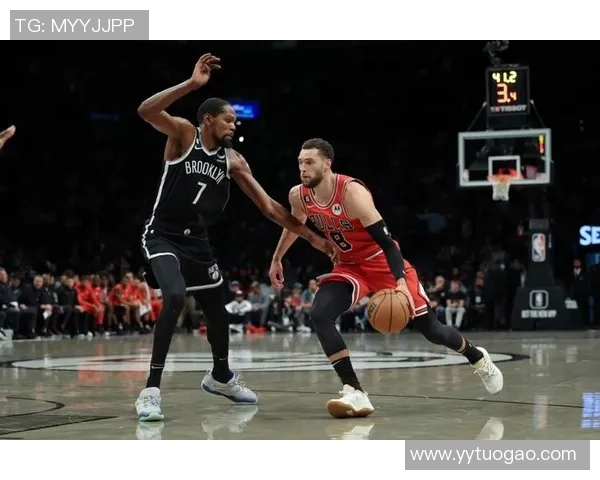 公牛击败篮网,拉文砍下40+5:赛季最佳表现的精彩瞬间 公牛击败篮网,拉文砍下40+5:赛季最佳表现的精彩瞬间